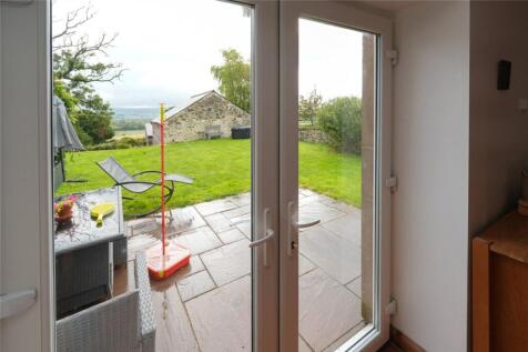 Cottage Patio