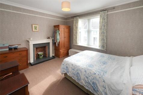 Bedroom (1st Floor)