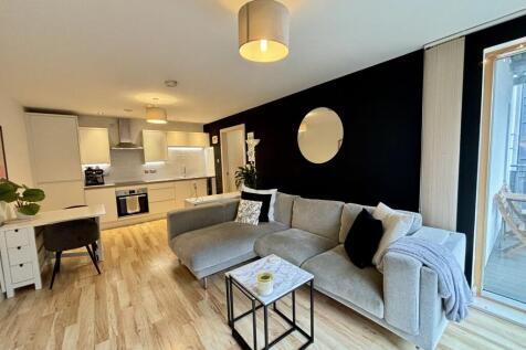 Open Plan Living and Kitchen