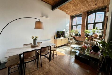 Living and Dining Area