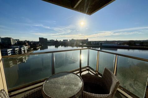 Balcony (2)