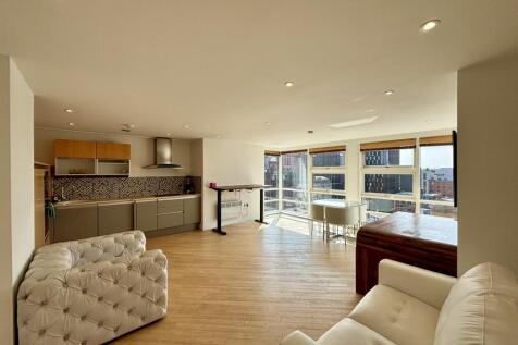 Kitchen and Living
