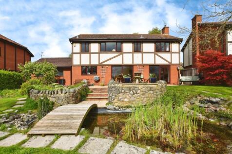 Property Image 28