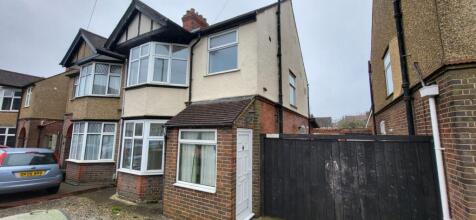 Fantastic 3 or 4 Bed Semi with garage in sought a