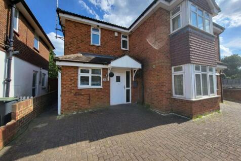 1 Bedroom Cluster House for Rent