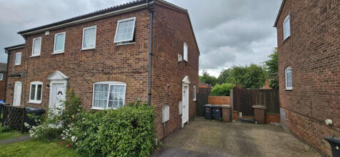 2 bedroom Semi Detatched for Rent