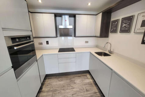 1 Bedroom Flat for Rent