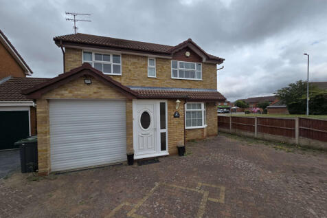 CHAIN FREE 4-Bedroom Detached Home | Barton Hills