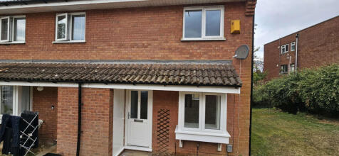 Redecorated 1 Bedroom Cluster House for Rent with