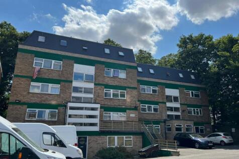 1 bed flat to rent Brook Street, Luton LU3 1DU