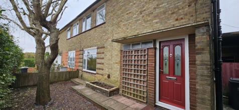 3 bedroom Semi Detached for rent