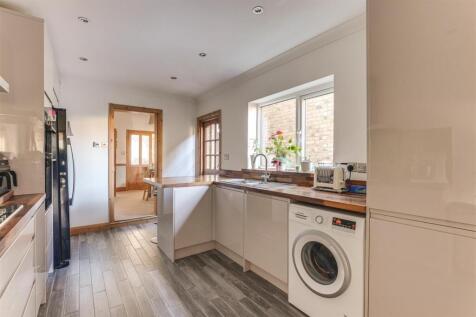 25 Glooucester Road-7.jpg
