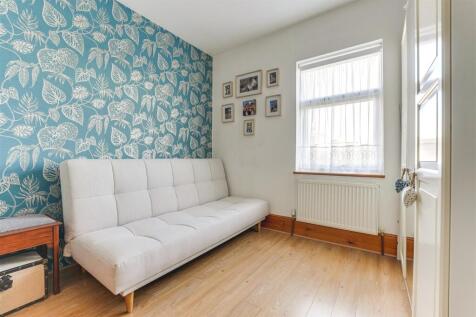 25 Glooucester Road-16.jpg