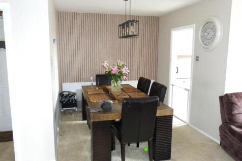 dining room.JPG