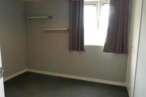Bedroom 2.JPG