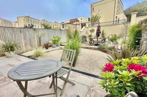 Property Image 10