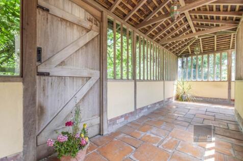 Property Image 12