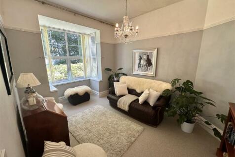 Study / Bedroom 4