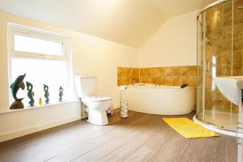 Bath 1.jpg