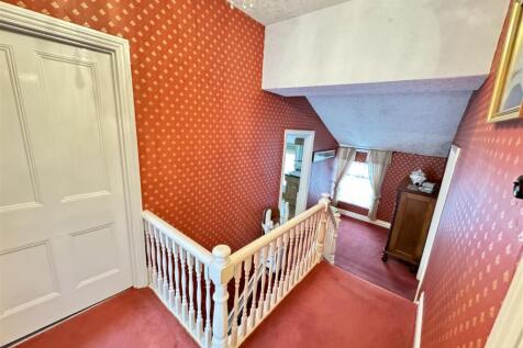 Rear landing