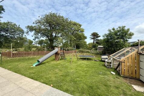 Garden &amp; grounds