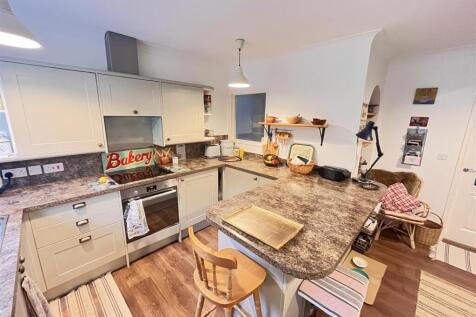 kitchen 1.JPG