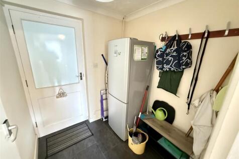 Door to utility room