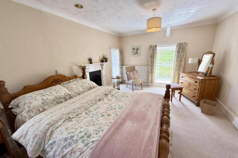 Master Bedroom 1