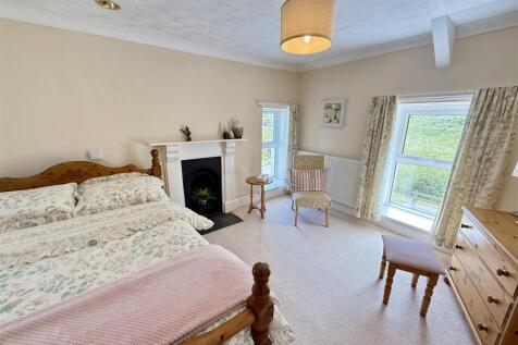 Master Bedroom 1