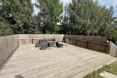 Feature Terrace