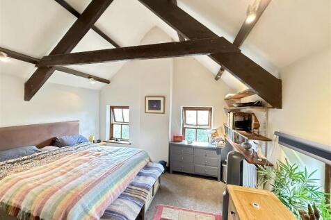 Main bedroom 1