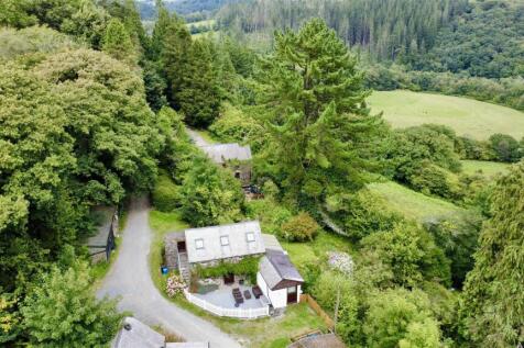 dji_fly_20250806_133522_510_1754524500356_photo_op