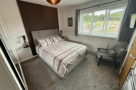 Main Bedroom 1