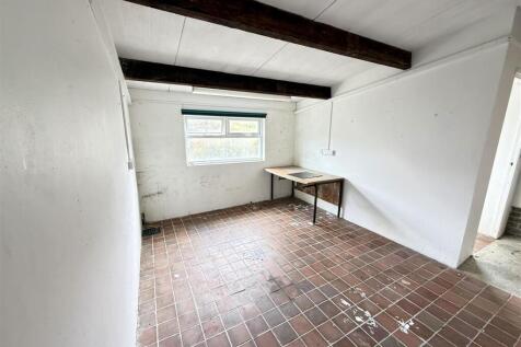 Office/Studio/Workshop 1