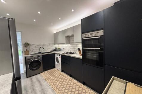 2nd Kitchen