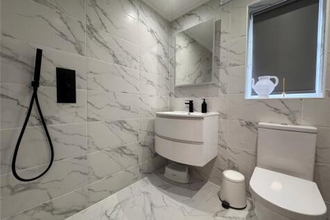 Downstairs Bathroom