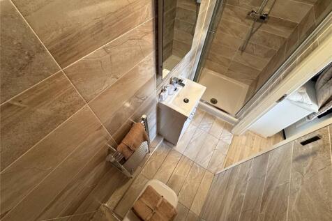 Master En-Suite