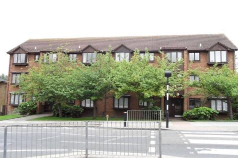 One Bedroom First-Floor purpose Built Flat for Sa