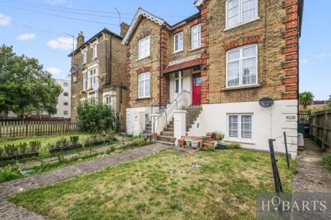 2 Bedroom Maisonette for Sale