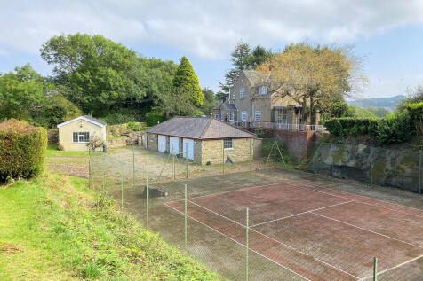 Property Image 4