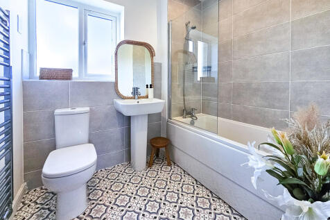 9 Poppy Close Kna...