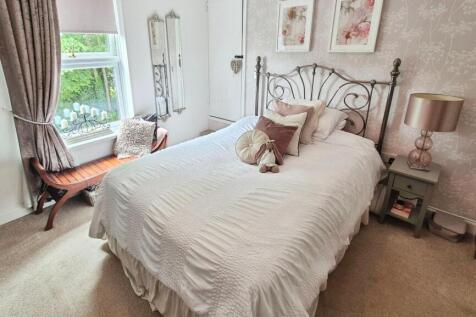 BEDROOM1