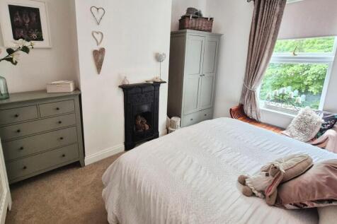 BEDROOM1