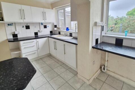 EXTENDED KITCHEN