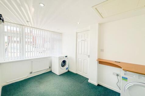 Bedroom / Reception Room / Utility Room