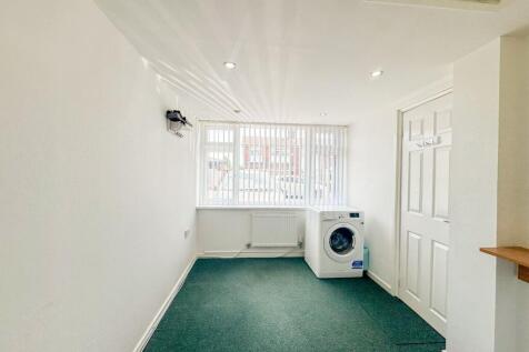 Bedroom / Reception Room / Utility Room