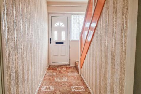Hallway, Stairs, Landing and Built-in storage