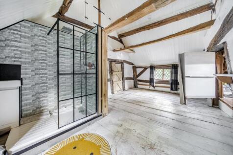En-Suite 2