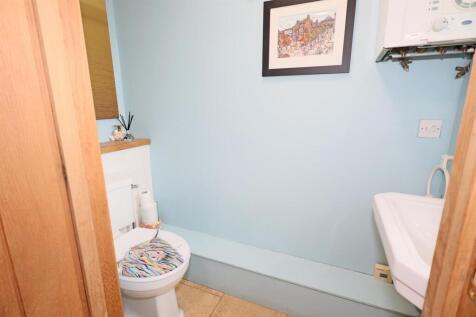 Cloakroom &amp; WC