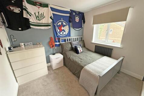 Beech Court Bed2.jpg